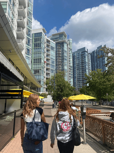 Großstadtleben in Toronto und Ottawa